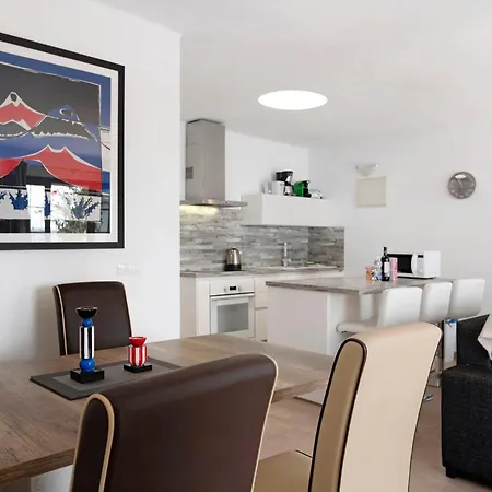 Puerto Chico M * بلايا بلانكا